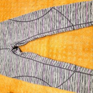 Zella Cropped Leggings Athletic Fitness Wear Size Small